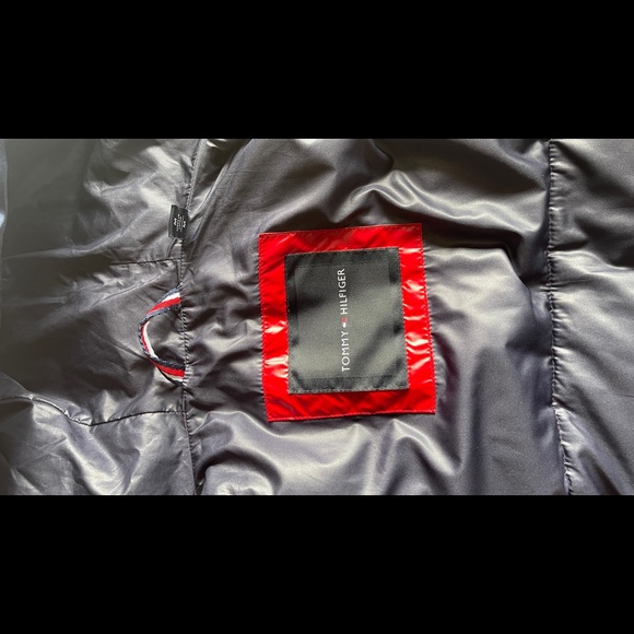 Tommy Hilfiger Hooded Puffer Jacket - Picture 7 of 9